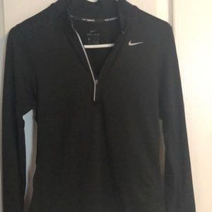 Nike Half  zip up